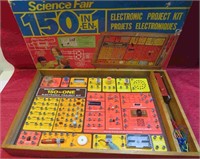 Retro Radio Shack 150 in 1 Electronic Kit Game