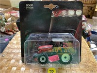 1/64 Scale Massey Ferguson 8680 Tractor