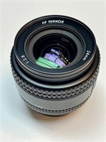 Nikon AF 24mm 1:2.8