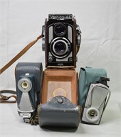 Vintage Yashica - 44 TLR Camera & Accessories