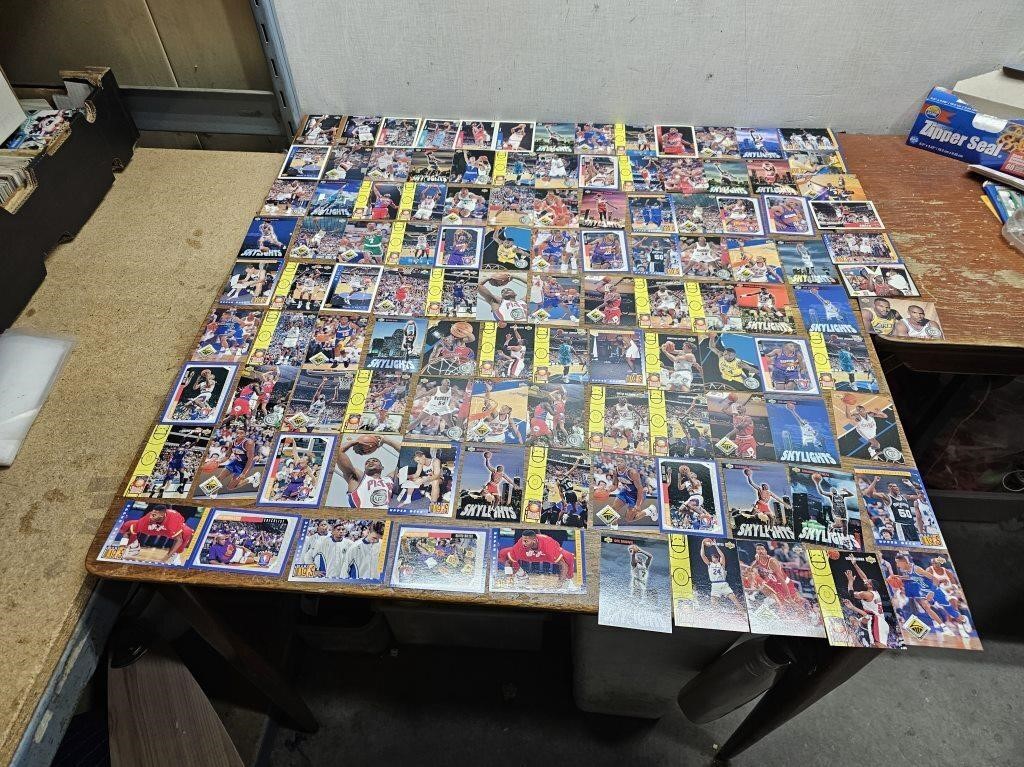 Collectable BASKETBALL Cards