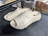Ugg slides/sandals men's 12