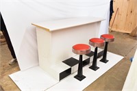 VINTAGE SODA BAR WITH 3 STOOLS