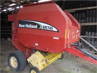 3401- NEW HOLLAND BR740
