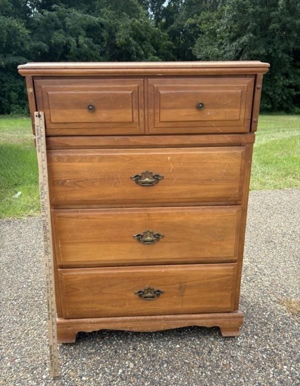 Vintage Wooden 4-Drawer Chest of Drawers