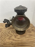 Antique diets automobile oil lamp