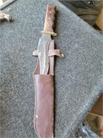 Collectible Vintage Knife & Sheath