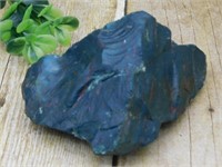 BLOODSTONE ROCK STONE LAPIDARY SPECIMEN