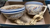 GROUP OF SPONGUE WARE BOWLS & PITCHER