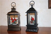 2 cardinal lanterns