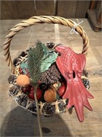 Parrot, wicker basket with fruit