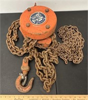 1 1/2 Ton Large Chain Haul Winch See Photos for