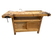 WHITEGATE WORKBENCH WITH DOUBLE VISE