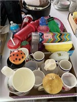 Plastic Drinkware & mugs