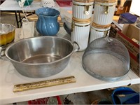 the vollrath co oval large pot and strainer