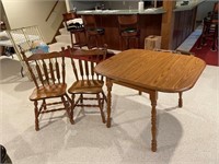 Oak Drop Leaf table w/2 chairs