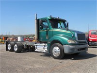 (DMV) 2007 Freightliner Columbia Semi Truck