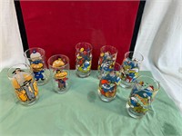 **8 VINTAGE CHARACTER TUMBLERS