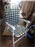 Metal Frame Lawn Chair - Like New!