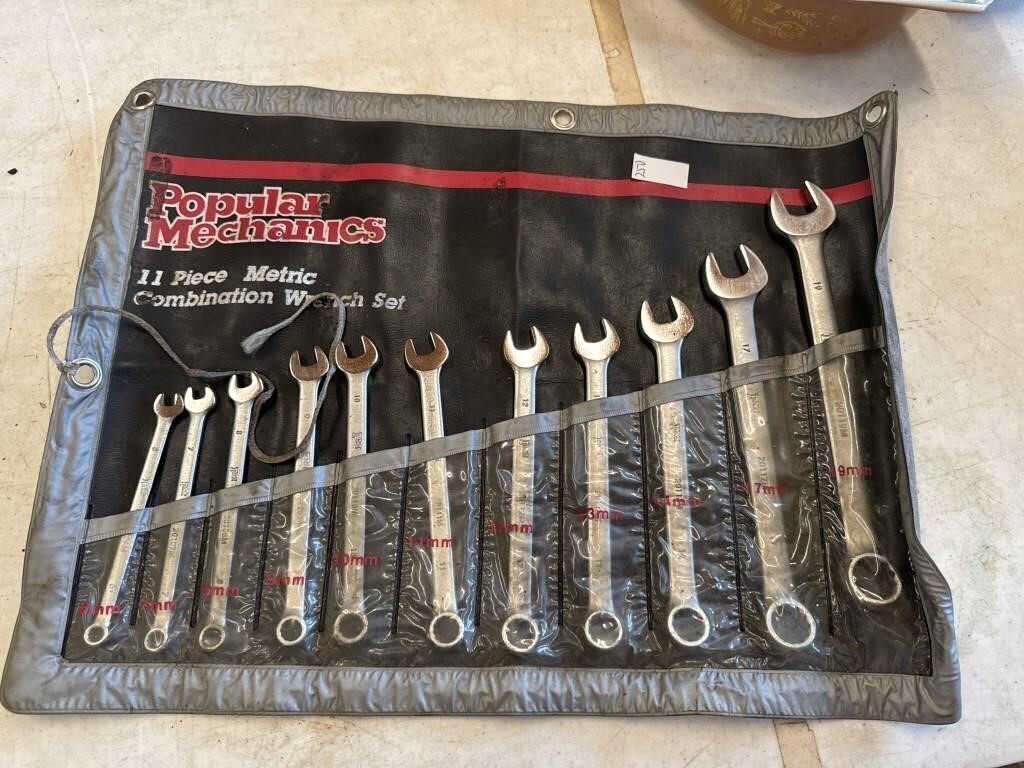 Popular Mechanics 11 Piece Metric Wrench Set