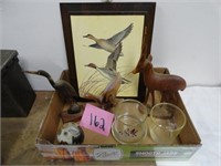 Decorative Animal Picture and Statue Lot