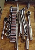 Craftsman Complete standard and metric sets
