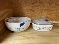 3 Nesting Bowls & Casserole Dish w/Lid