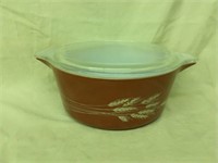 Pyrex HARVEST WHEAT Round Casserole with Lid