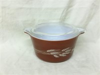 Pyrex HARVEST WHEAT Round Casserole Dish with Lid