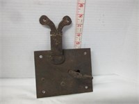 LARGE FORGED IRON LOCK WITH KEY VERY EARLY