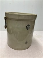 Medicine Hat Potteries. 6 gallon no visible cracks