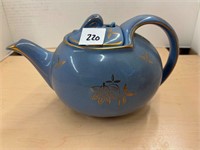 VTG 6 cup Hall teapot, blue