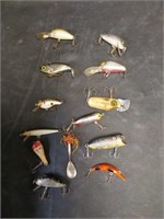 12 ARTIFICIAL BAIT LURES