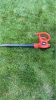 Black and Decker electric leaf blower