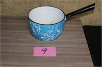 Blue swirl ladle