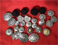 NICE LOT OF BUTTON COVERS/TOPPERS