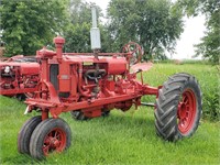 Farmall F20 Tractor - Runs