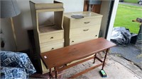 Lot of 3 Pieces of Furniture