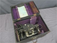 *Vintage Bell & Howell Reel to Reel Movie Camera -