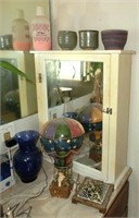 Santa balloon lamp, medicine cabinet, pottery,