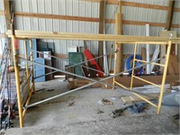 Bil Jax metal scaffolding