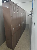 Lockers 111.5 x 15 x 77.5"