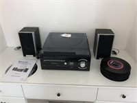 Encore Turn Table, CD Radio System with Speakers