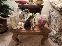 LOT OF HOME DECOR- INCLUDES PORCELAIN VASE,