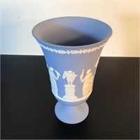 WEDGWOOD JASPERWARE VASE ENGLAND