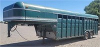 1990 Charmac 20' Gooseneck Horse Trailer