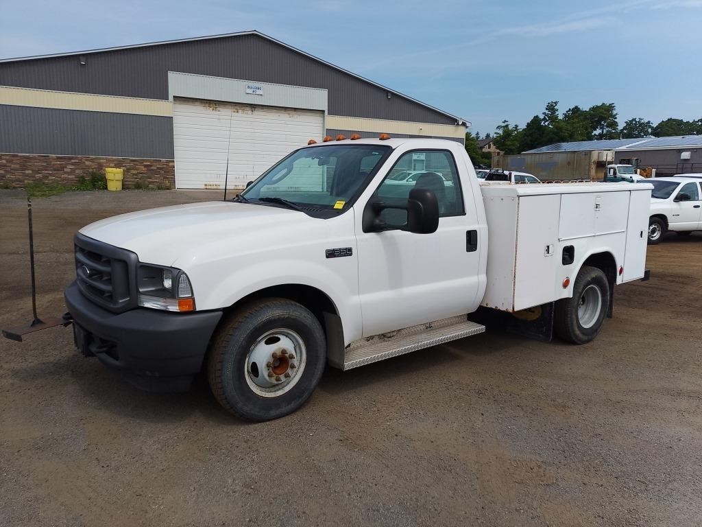 2003 Ford F350 S/A Utility Truck