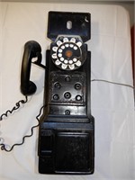 OLD WALL HANGING PAY PHONE