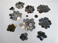 LARGE COLLECTION OF INTERNATIONAL CURRENCY COINS E