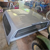 Truck cap with pull out truck bed tray Jason